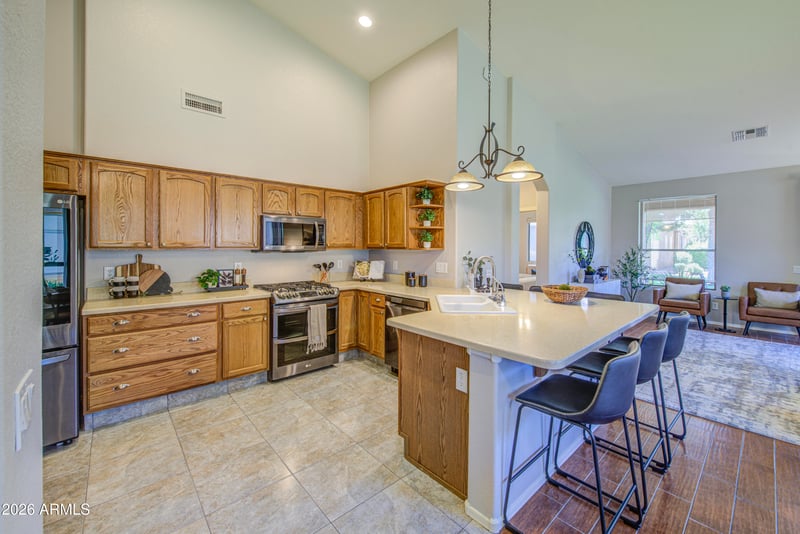 9621 Arrowvale Dr, Sun Lakes, AZ 85248