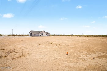 9621 351st Ave, Arlington, AZ 85322
