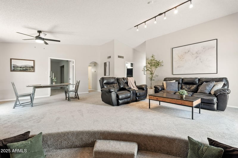 9623 51st Dr, Glendale, AZ 85302