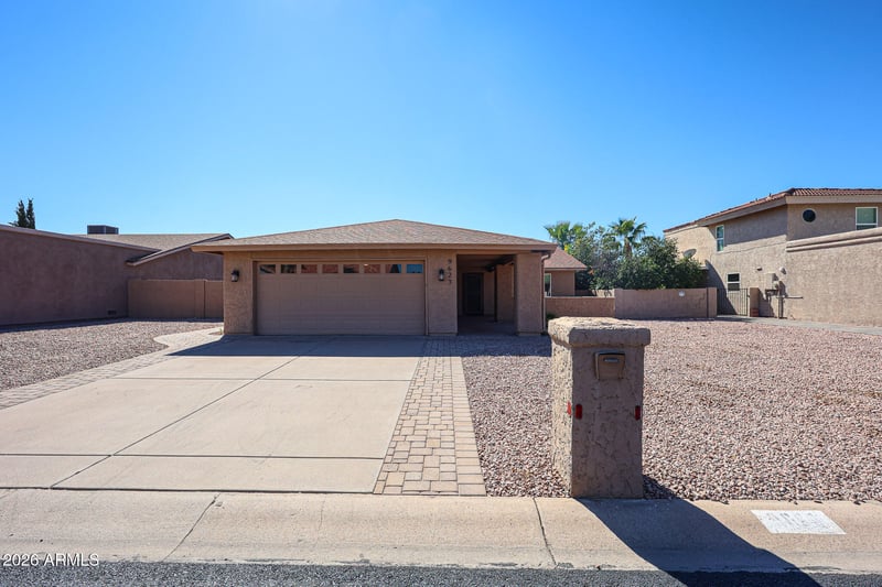 9623 E Minnesota Ave, Sun Lakes, AZ 85248