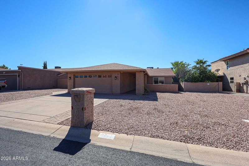 9623 E Minnesota Ave, Sun Lakes, AZ 85248