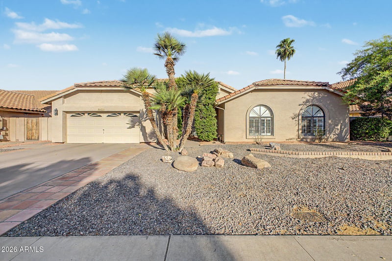 9623 Maple Ave, Tempe, AZ 85284