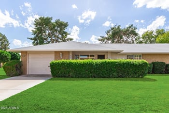 9625 Oak Ridge Dr, Sun City, AZ 85351