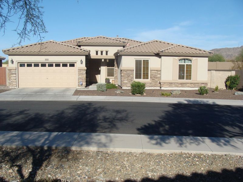 9625 S 23rd Dr, Phoenix, AZ 85041