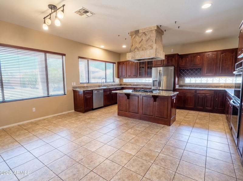 9625 Oberlin Way, Peoria, AZ 85383