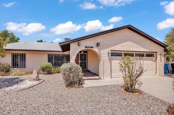 9626 35th Ln, Phoenix, AZ 85051
