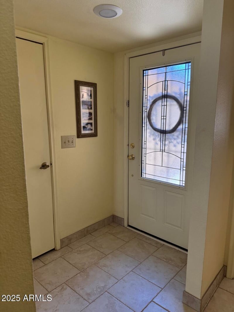 9626 Navajo Pl, Sun Lakes, AZ 85248