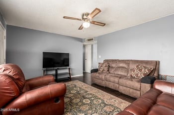 9626 Quarterline Rd, Mesa, AZ 85207