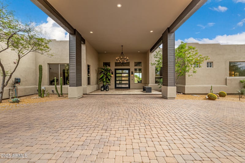 9627 Adobe Dr, Scottsdale, AZ 85255