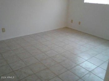 9627 North Ln #B, Peoria, AZ 85345
