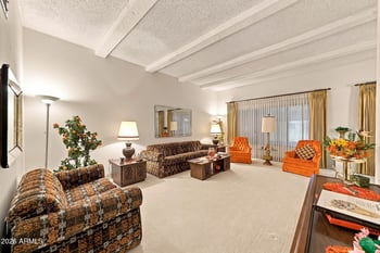 9629 W Glen Oaks Cir N, Sun City, AZ 85351