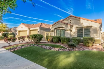 963 N 163rd Dr, Goodyear, AZ 85338