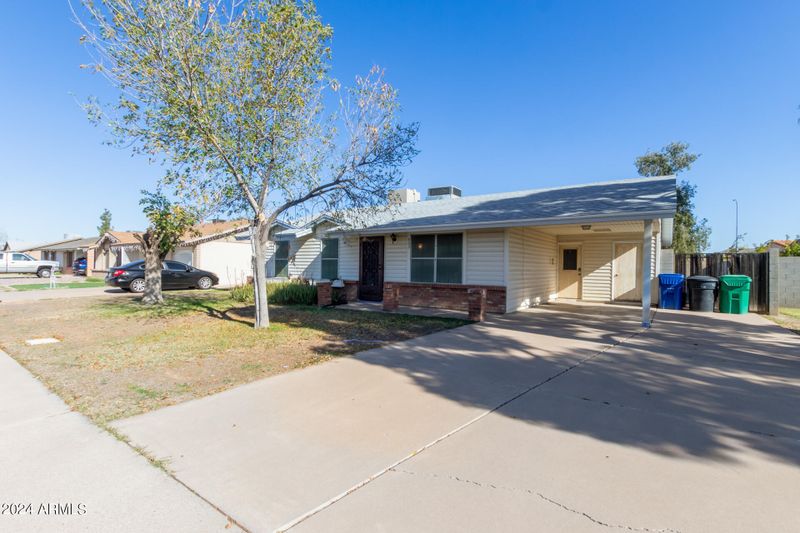 963 S 33rd Pl, Mesa, AZ 85204