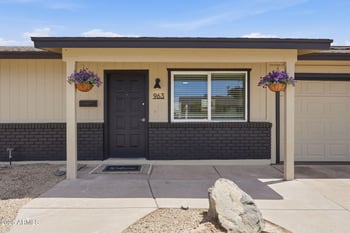 963 Hillview St, Mesa, AZ 85201