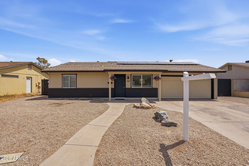 963 W Hillview St, Mesa, AZ 85201