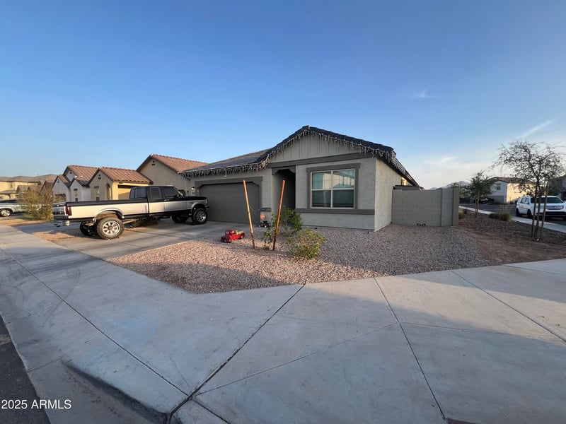 9631 Albeniz Pl, Tolleson, AZ 85353