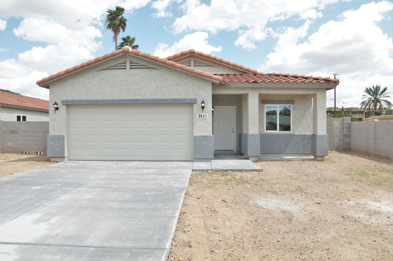 9631 N 10th Ave, Phoenix, AZ 85021