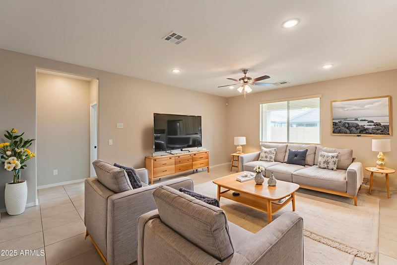 9631 Ripple Dr, Mesa, AZ 85212