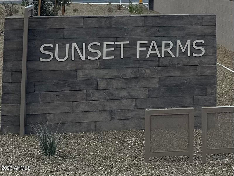 9634 W Gaby Rd, Tolleson, AZ 85353