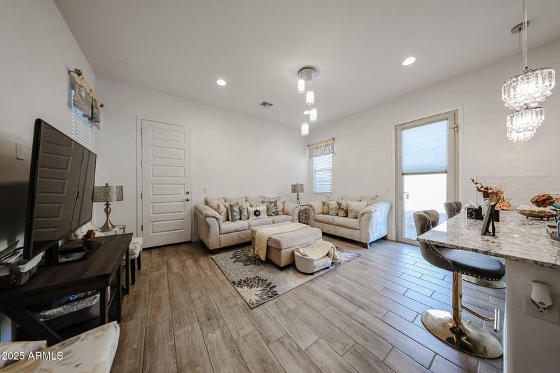 9635 40th Dr, Laveen, AZ 85339