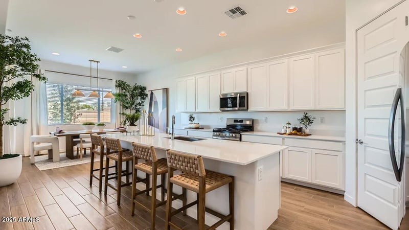 9635 Flower St, Phoenix, AZ 85037