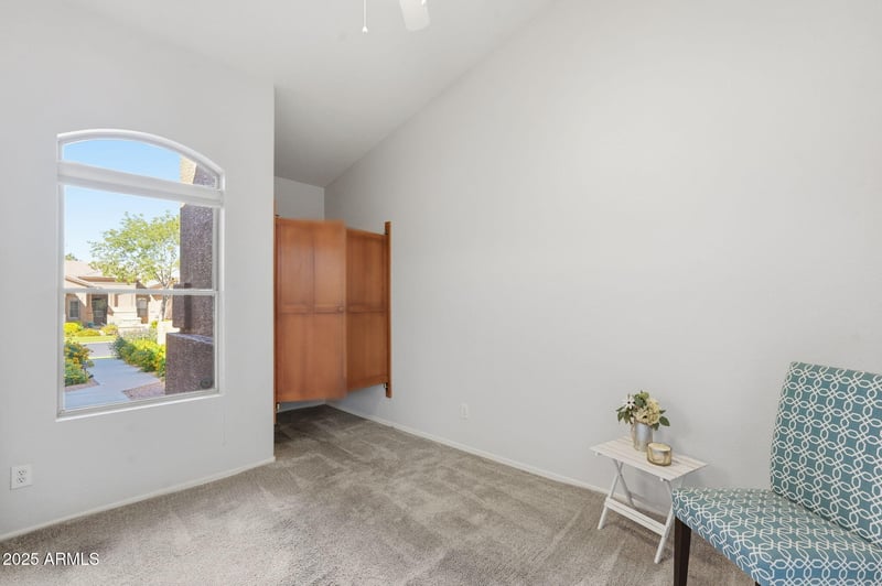 9635 Rocky Lake Dr, Sun Lakes, AZ 85248