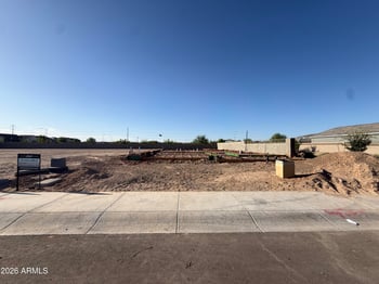 9636 Tamarisk Ave, Tolleson, AZ 85353