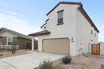 9637 Agora Ln, Tolleson, AZ 85353