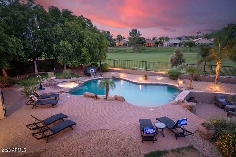 9638 Lompoc Ave, Mesa, AZ 85209