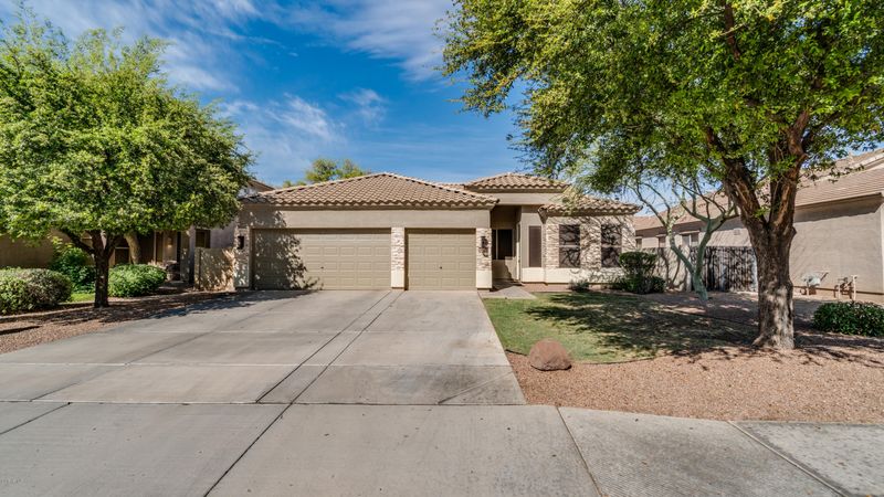 964 S Porter St, Gilbert, AZ 85296