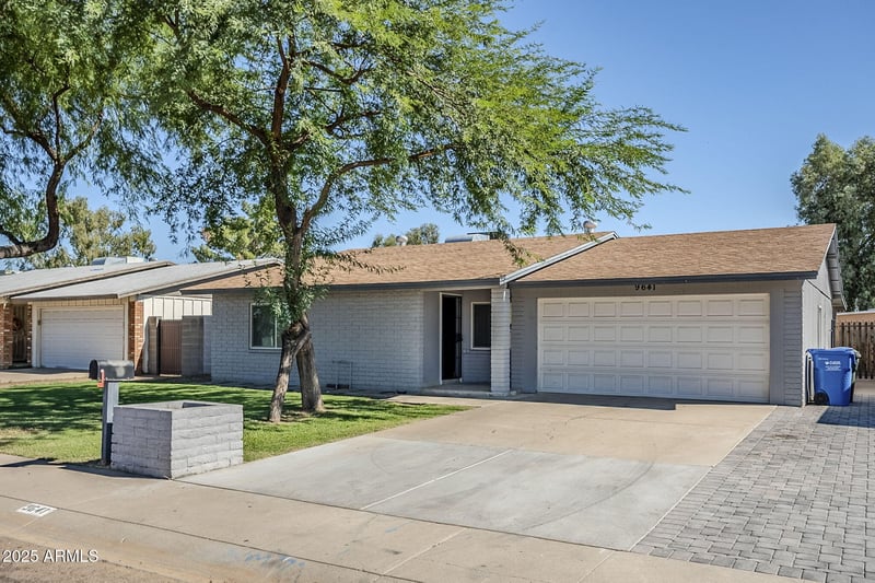 9641 35th Ln, Phoenix, AZ 85051