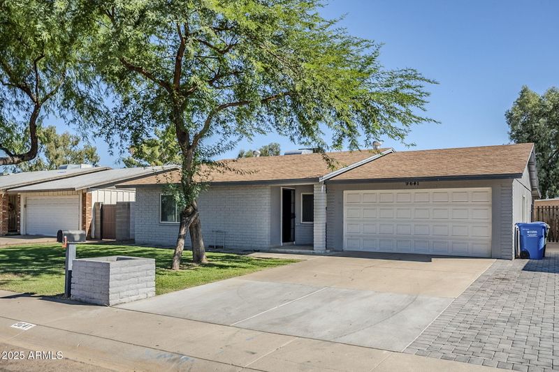 9641 N 35th Ln, Phoenix, AZ 85051
