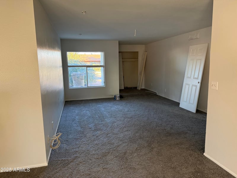 9642 37th Ave, Phoenix, AZ 85051