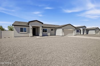 9642 Boise St, Mesa, AZ 85207