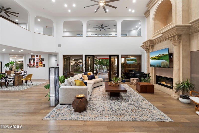 9643 Casitas Del Rio Dr, Scottsdale, AZ 85255