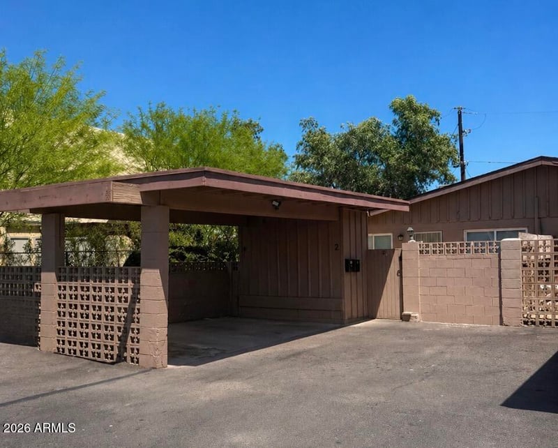 9643 10th Ave, Phoenix, AZ 85021