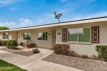 9645 111th Ave, Sun City, AZ 85351