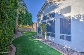 9645 E Davenport Dr, Scottsdale, AZ 85260