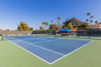 9645 Kimberly Way, Peoria, AZ 85382