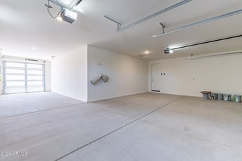 9645 Rainbow Ave, Mesa, AZ 85212