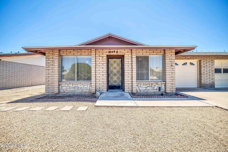 9645 W Mountain View Rd #B, Peoria, AZ 85345