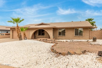 9646 47th Ave, Glendale, AZ 85302