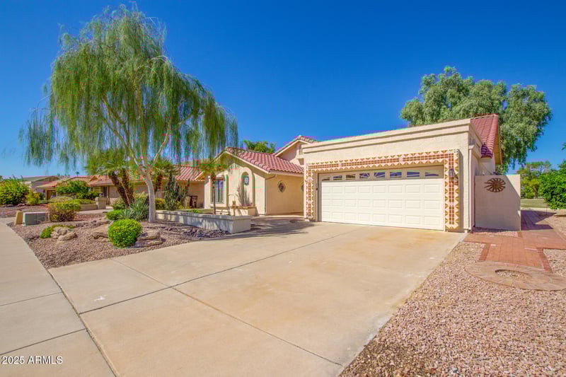 9646 Taro Ln, Peoria, AZ 85382