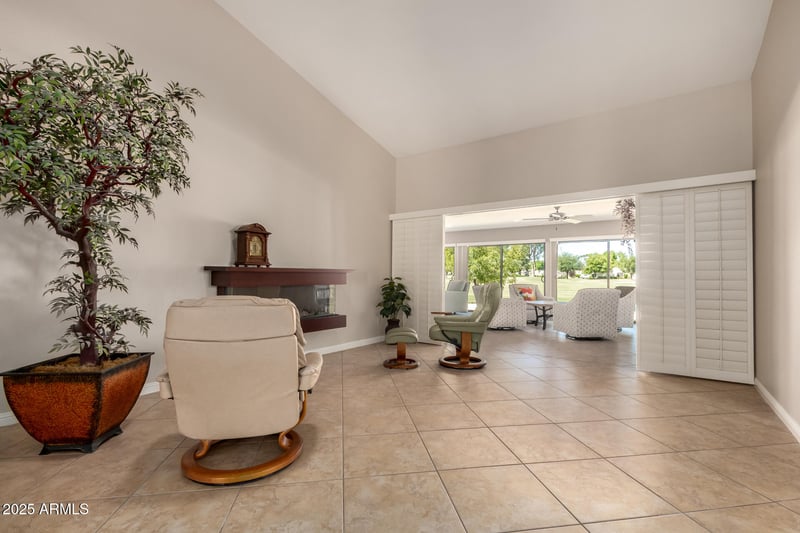 9646 Taro Ln, Peoria, AZ 85382