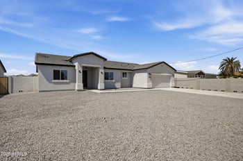 9648 Boise St, Mesa, AZ 85207