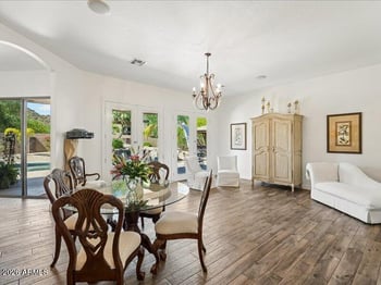 9648 E Grandview St E, Mesa, AZ 85207