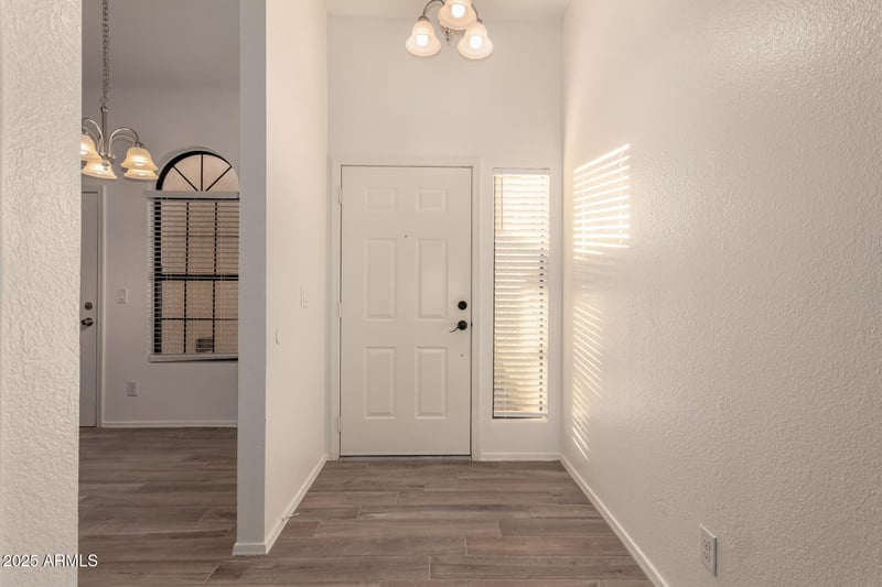 965 Nielson St, Gilbert, AZ 85234