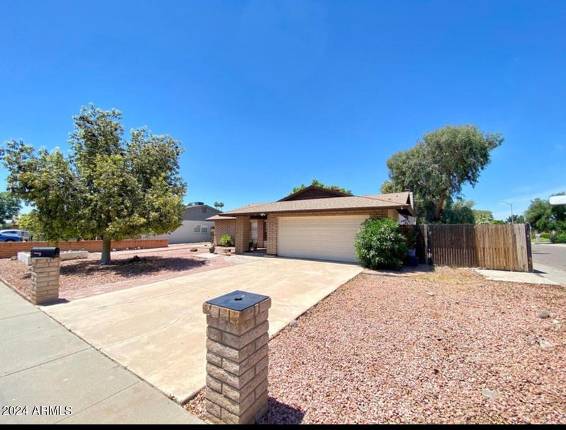 9652 N 36th Ave, Phoenix, AZ 85051
