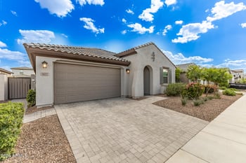 9657 E Spiral Ave, Mesa, AZ 85212