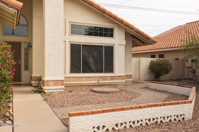 966 Divot Dr, Tempe, AZ 85283